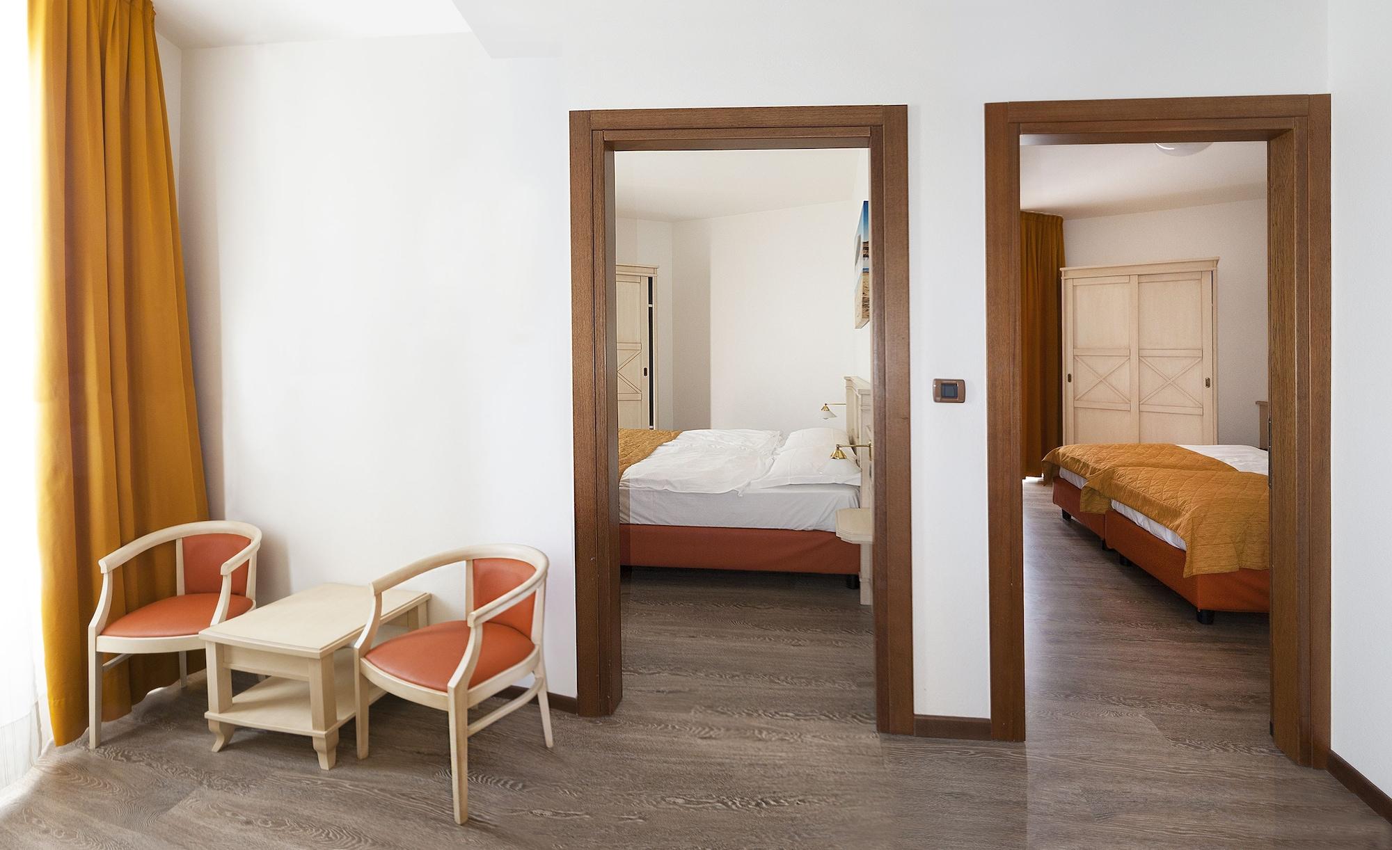 Regent'S Hotel Lido di Jesolo Bagian luar foto